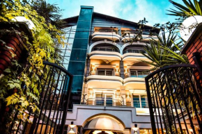 VH Broadway Tirana Hotel